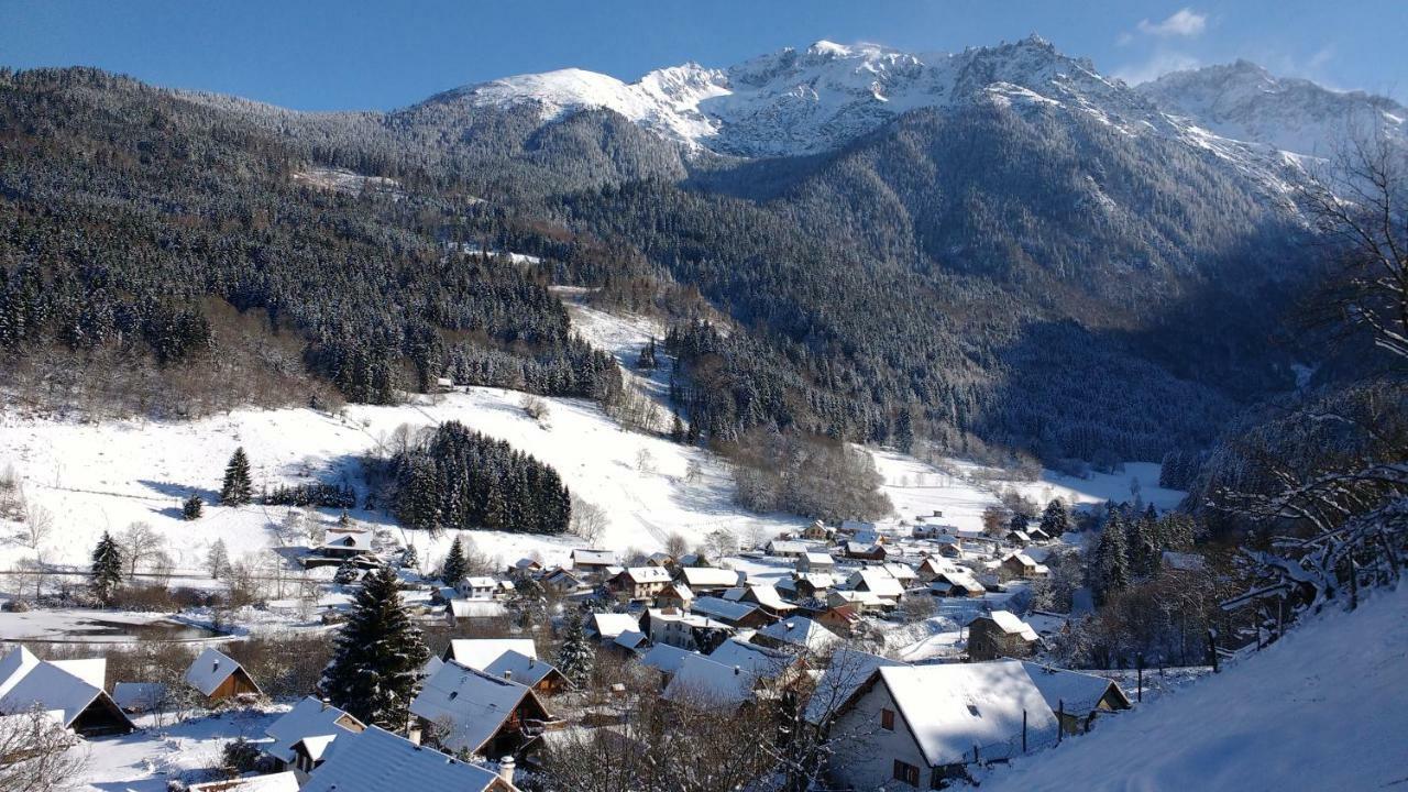 Gite La Chamoussiere Saint-Mury-Monteymond Екстер'єр фото